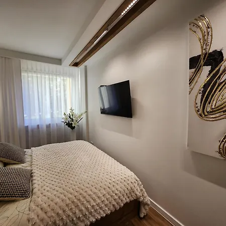 Casablanca - Walbrzych, Podzamcze Apartment