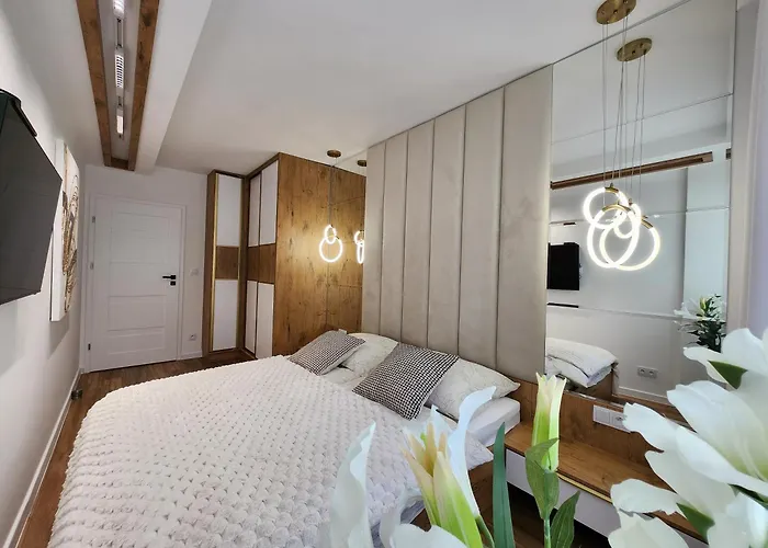 Apartment Casablanca - Walbrzych, Podzamcze